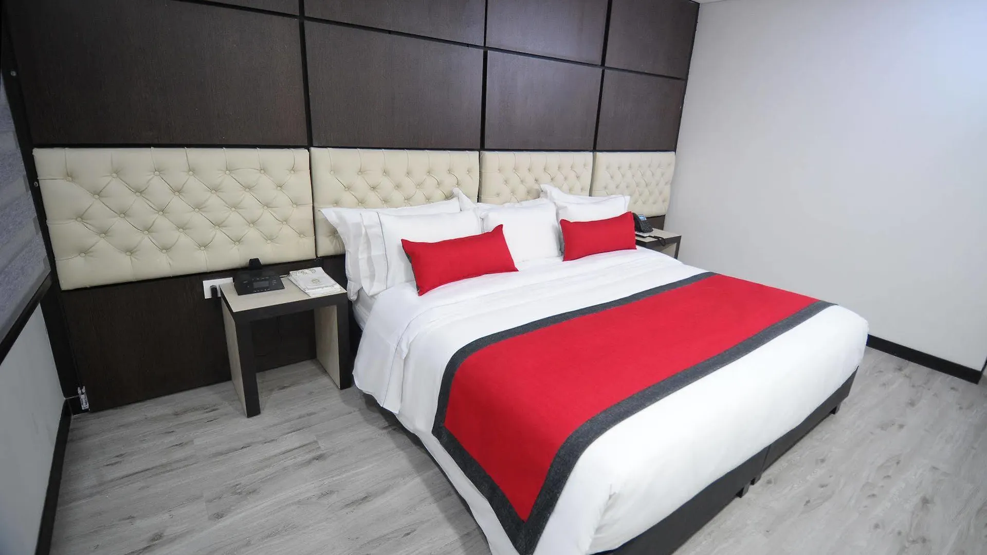 Hotel American Visa Tower Bogotá 4*,  Colombia