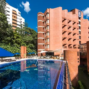 https://dann-carlton-belfort.colombiamedellinhotels.com